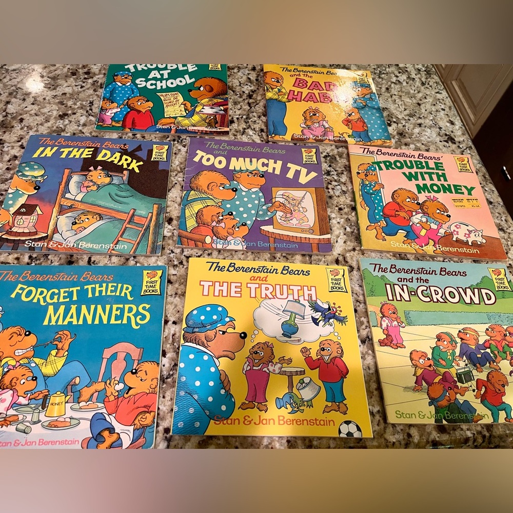 The Berenstain Bears Children's Book Lot - Colorful Covers